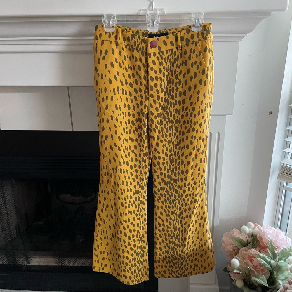 Laveer Mustard Leopard Wide Leg Pants Size 2 NWOT